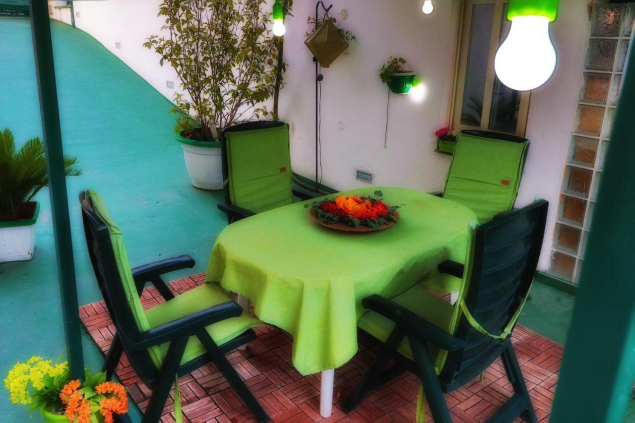 Il Giardino Di Lucy Bed & Breakfast Pozzuoli Exterior photo